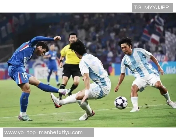 阿苏埃表现起伏不定一球难掩失误频频与球权流失