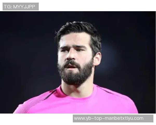 利桑德罗随队训练状态回暖预计十月底前重返赛场