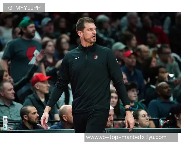 斯普利特下课引发争议队记称接手仓促人员不整难以全怪他 斯普利特下课引发争议队记称接手仓促人员不整难以全怪他